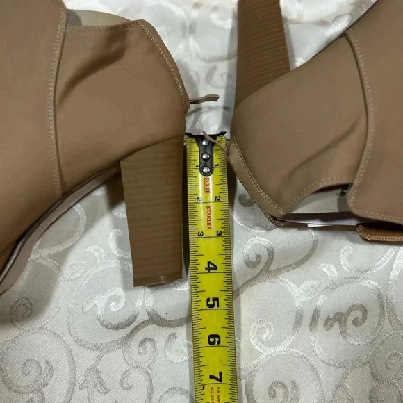 NIB! Stephen Ella back zipper, peekaboo toe, heeled booties size 9 - Picture 5 of 10